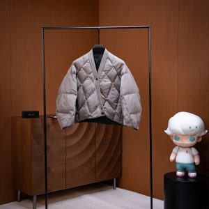 Vulcan Women's Long Winter Down Coat